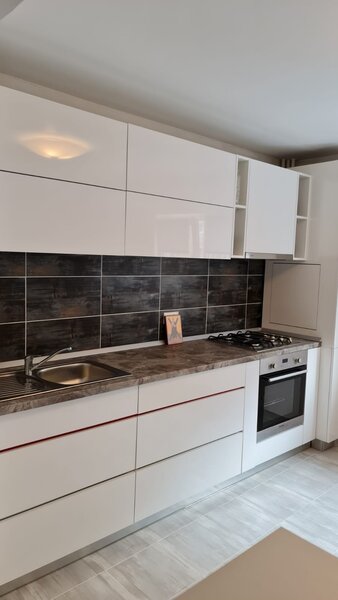 13 Septembrie, Sebastian Parc